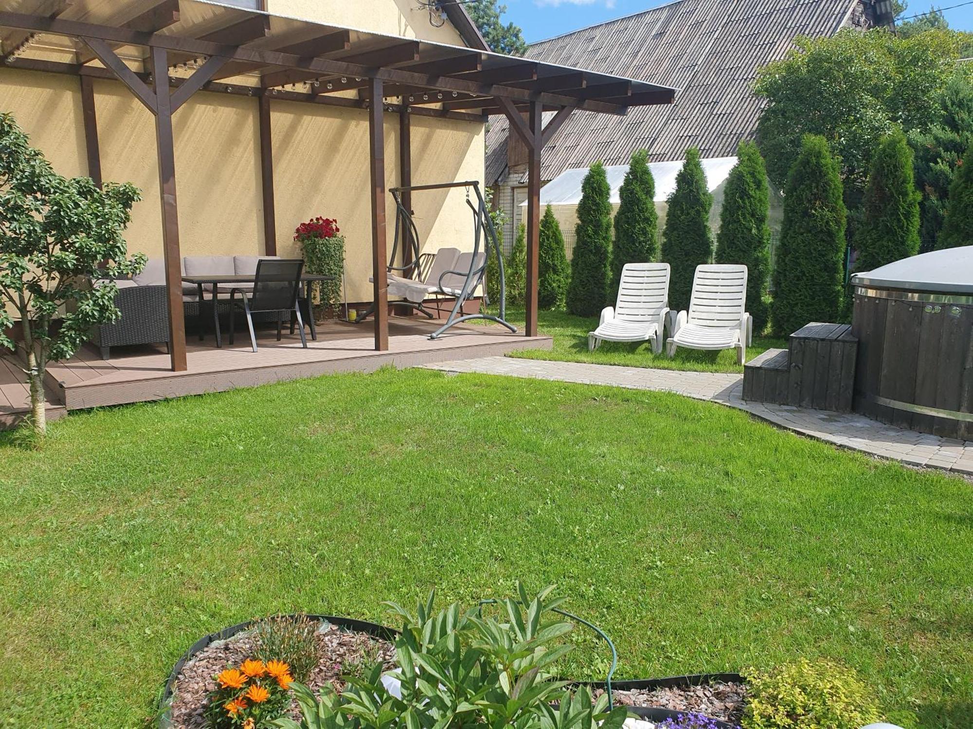 Лора Villa Lapmezciems Luaran gambar
